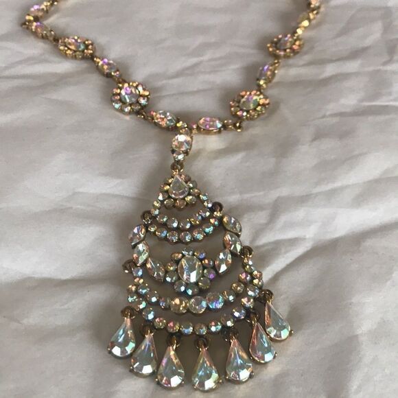 Beautiful Crystal Pendant Necklace!!! - Picture 5 of 8